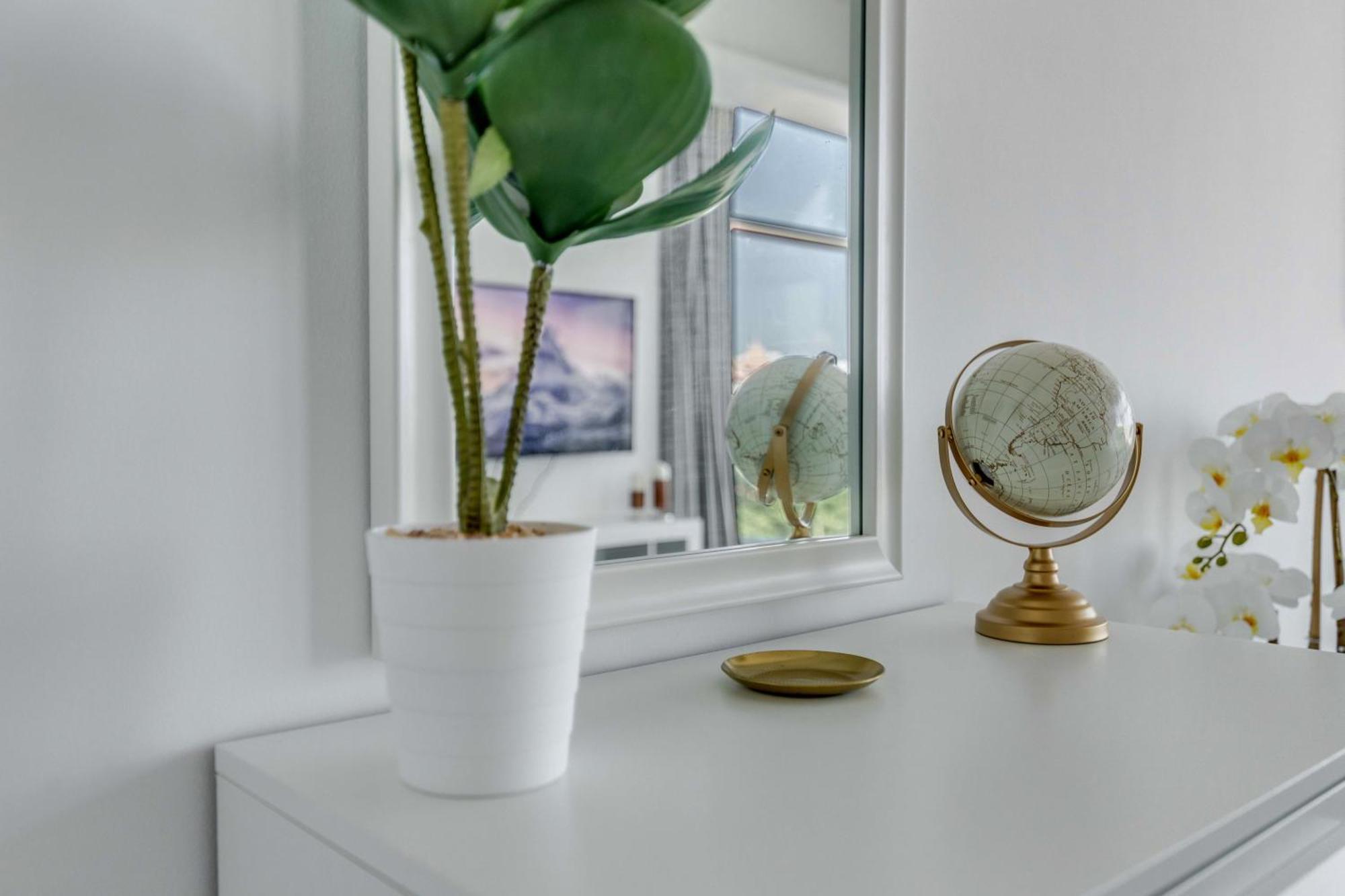 Luxury Azizi Mina Beachfront Apartments Dubai Eksteriør bilde