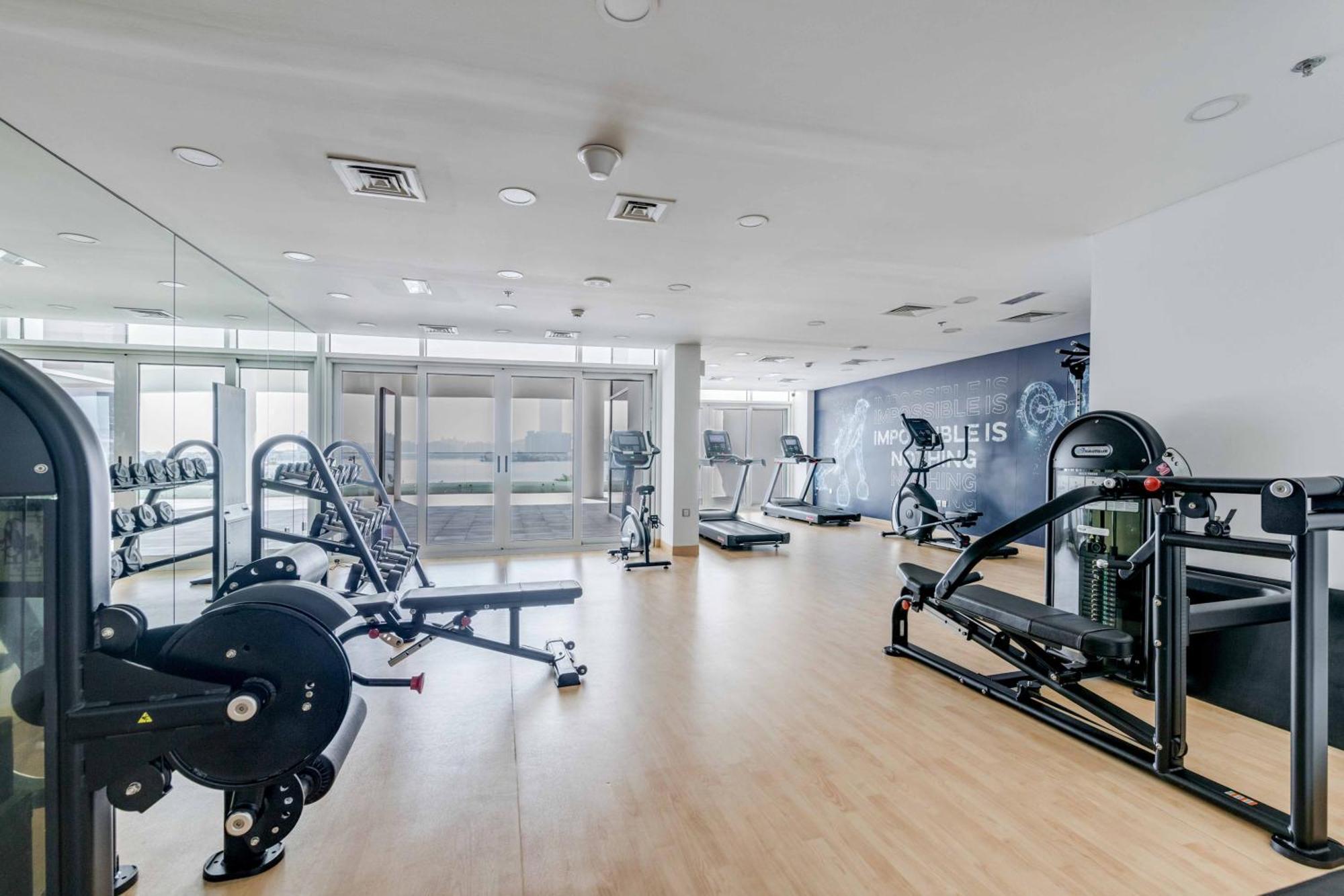 Luxury Azizi Mina Beachfront Apartments Dubai Eksteriør bilde