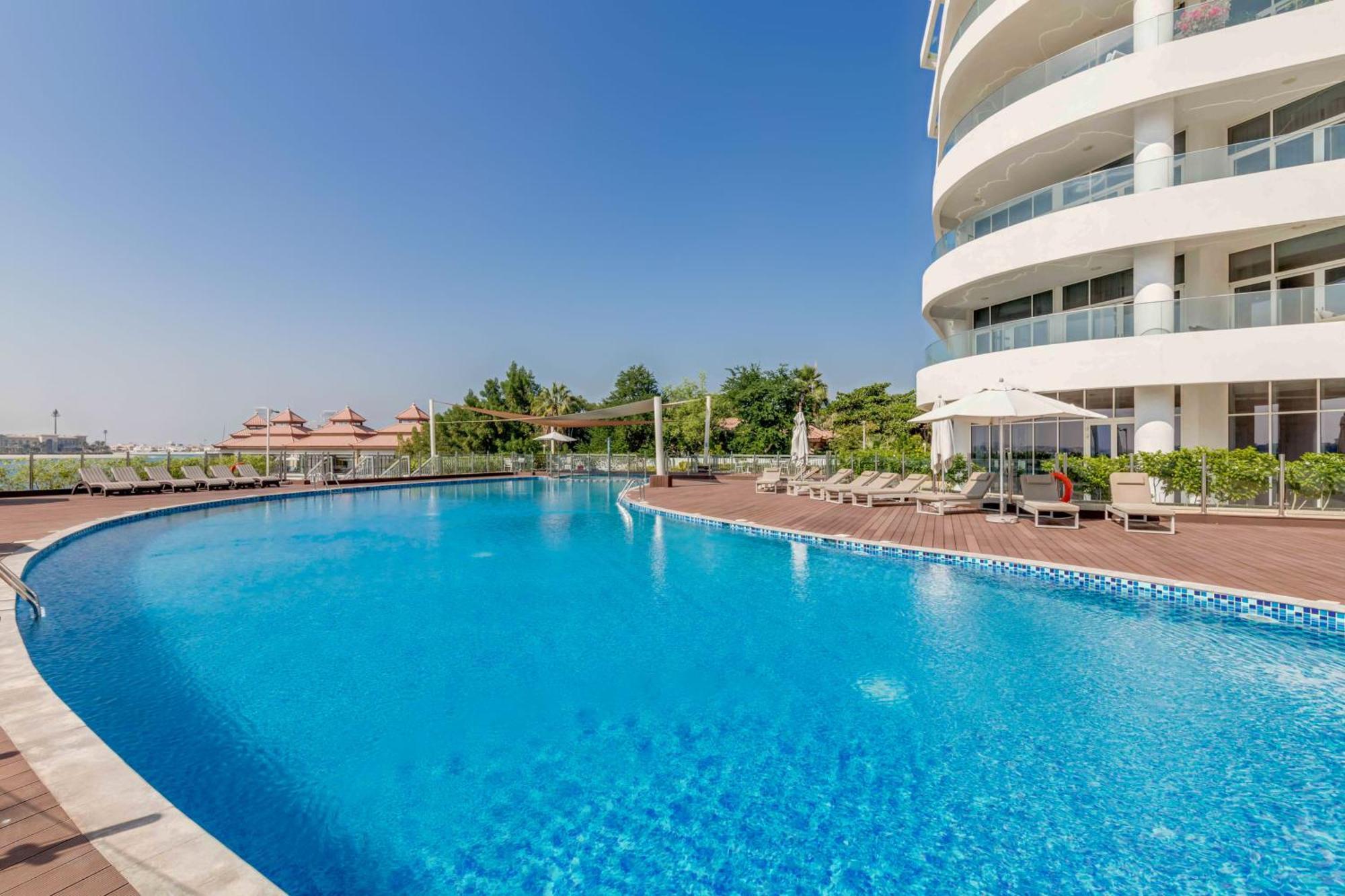 Luxury Azizi Mina Beachfront Apartments Dubai Eksteriør bilde