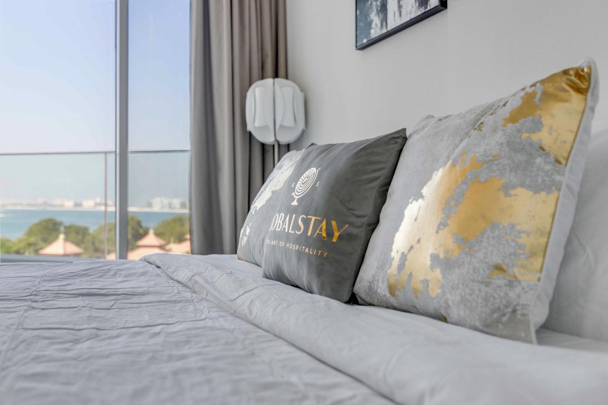 Luxury Azizi Mina Beachfront Apartments Dubai Eksteriør bilde