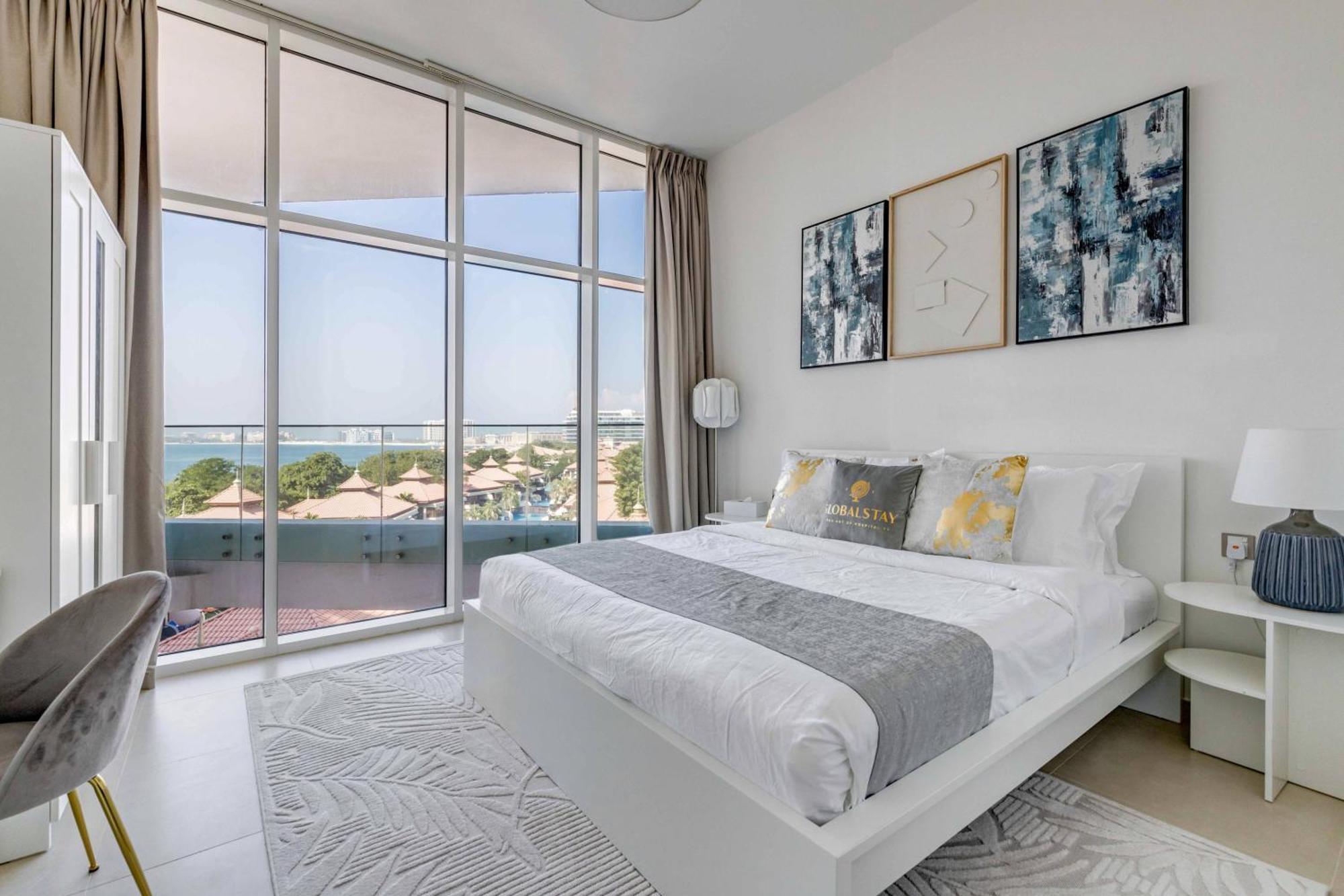 Luxury Azizi Mina Beachfront Apartments Dubai Eksteriør bilde