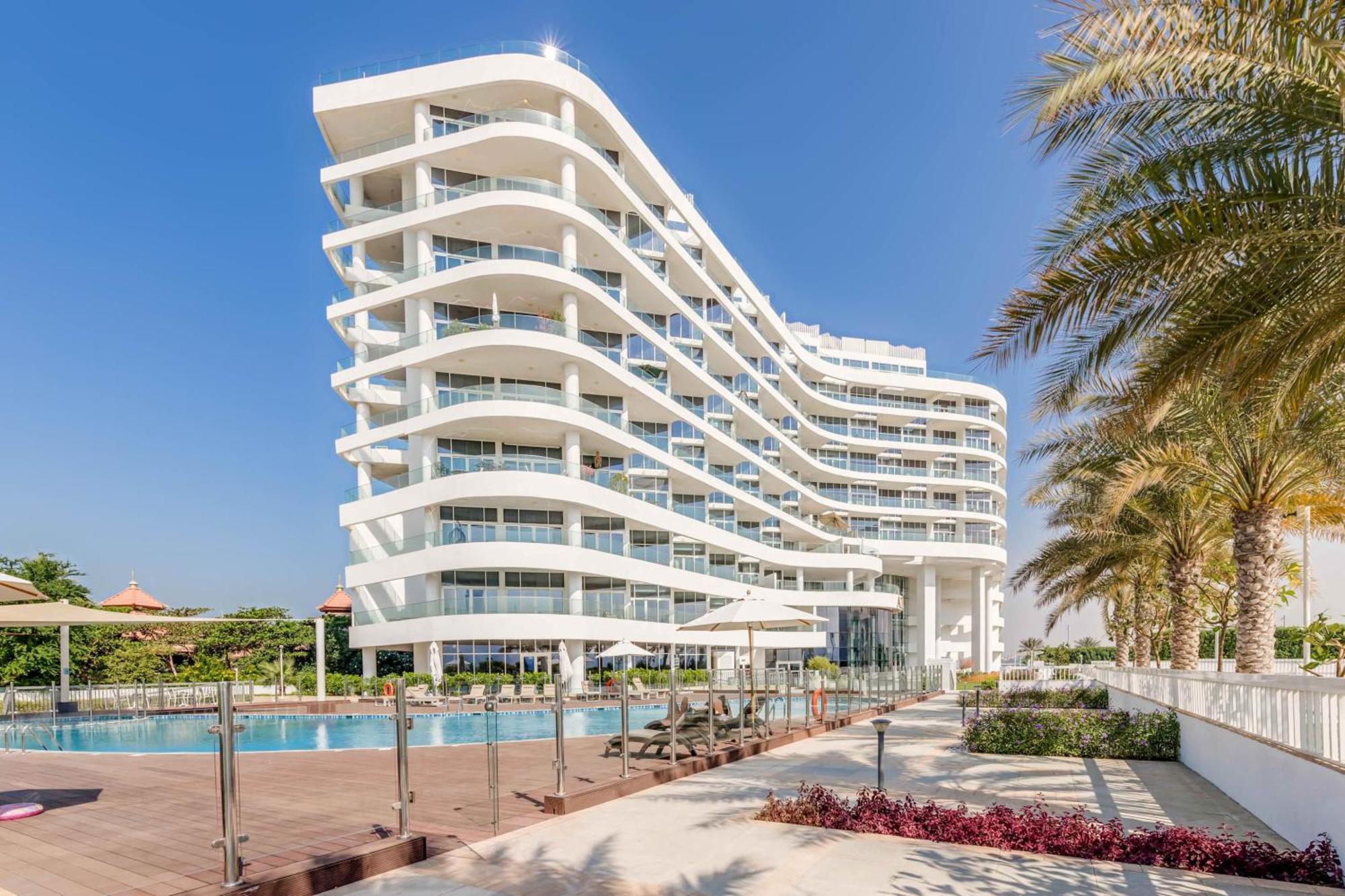 Luxury Azizi Mina Beachfront Apartments Dubai Eksteriør bilde