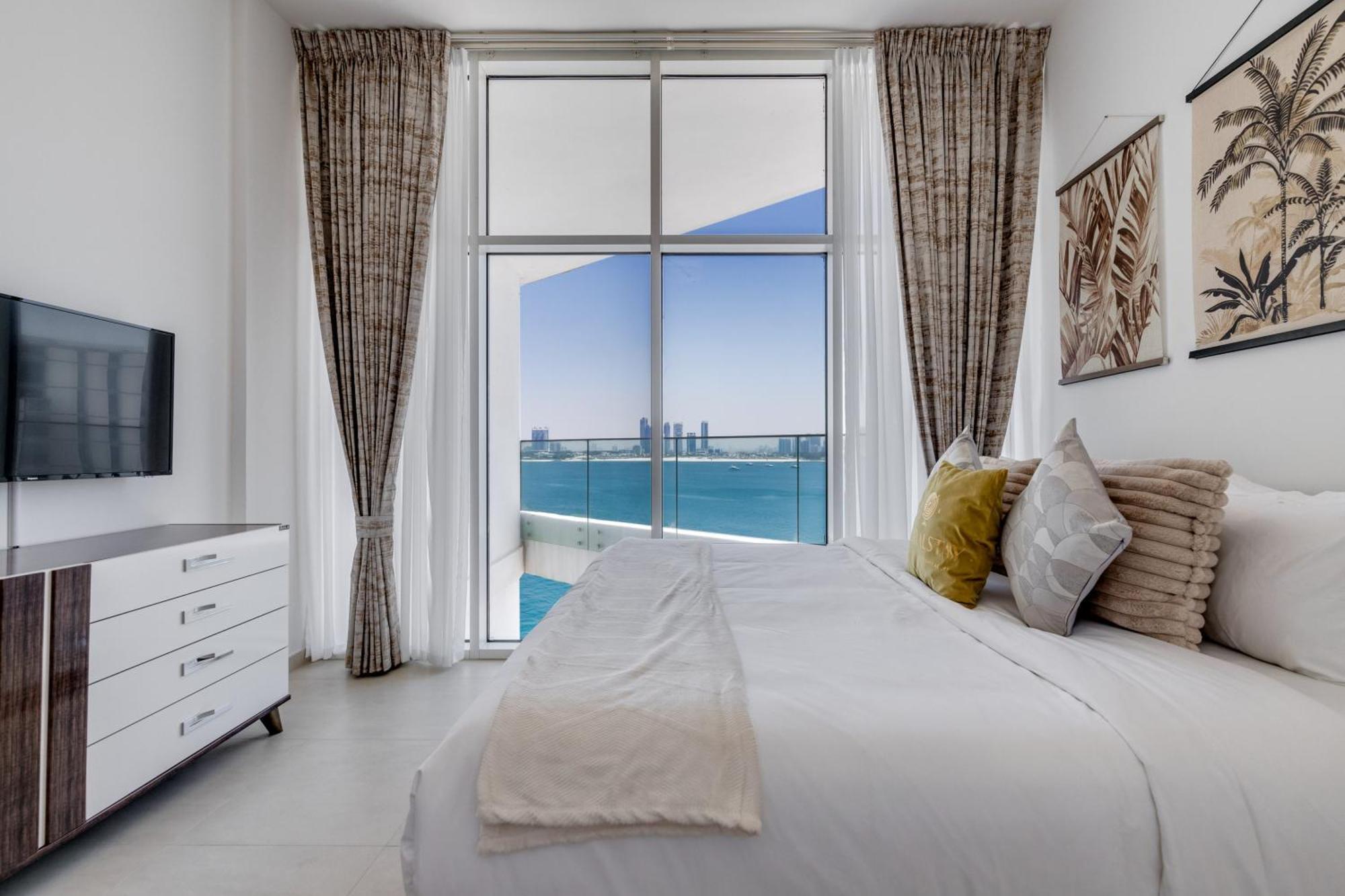 Luxury Azizi Mina Beachfront Apartments Dubai Eksteriør bilde