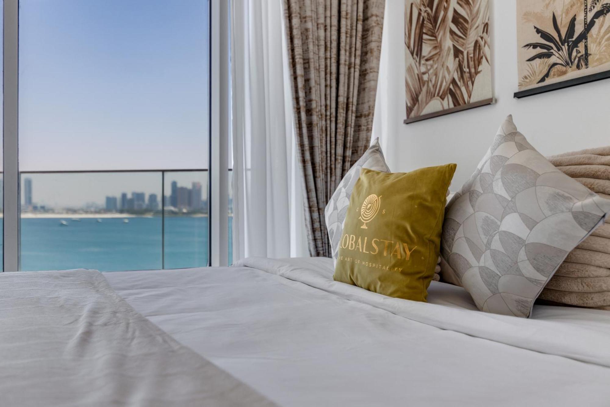 Luxury Azizi Mina Beachfront Apartments Dubai Eksteriør bilde
