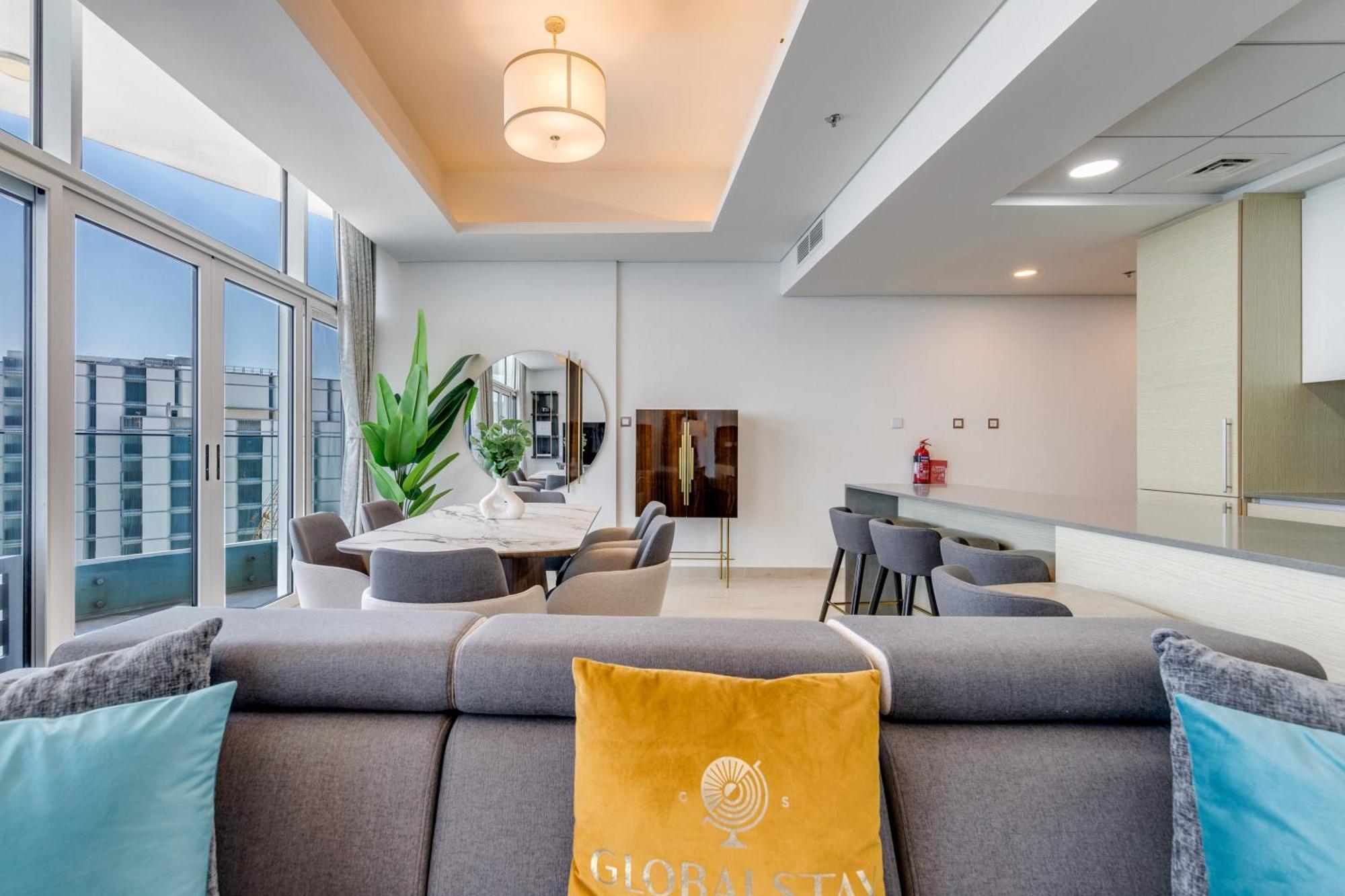 Luxury Azizi Mina Beachfront Apartments Dubai Eksteriør bilde